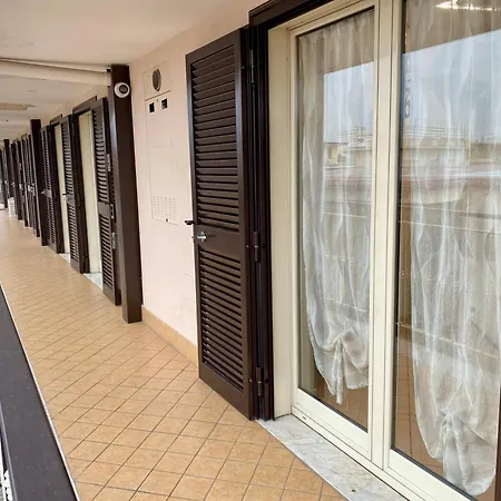 Apartment Casa Crispino Mansarda N3 Per 3 Persone